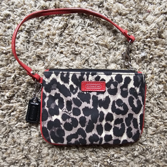 Coach park ocelot red leather accent pouch/wristlet - Picture 2 of 8